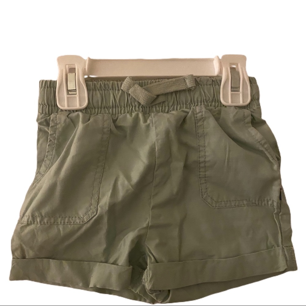 Baby B’Gosh Sage Green Shorts 18 Months NWT